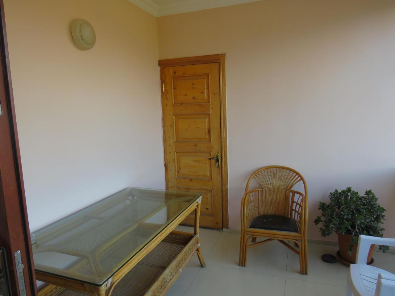 Mini Hotel On Guramishvili 22 Kobuleti Exterior photo
